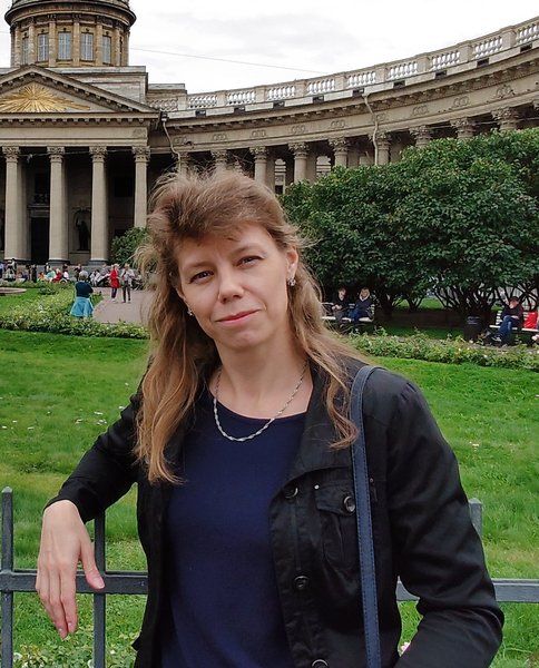Елена Разоренова (Разорёнова)